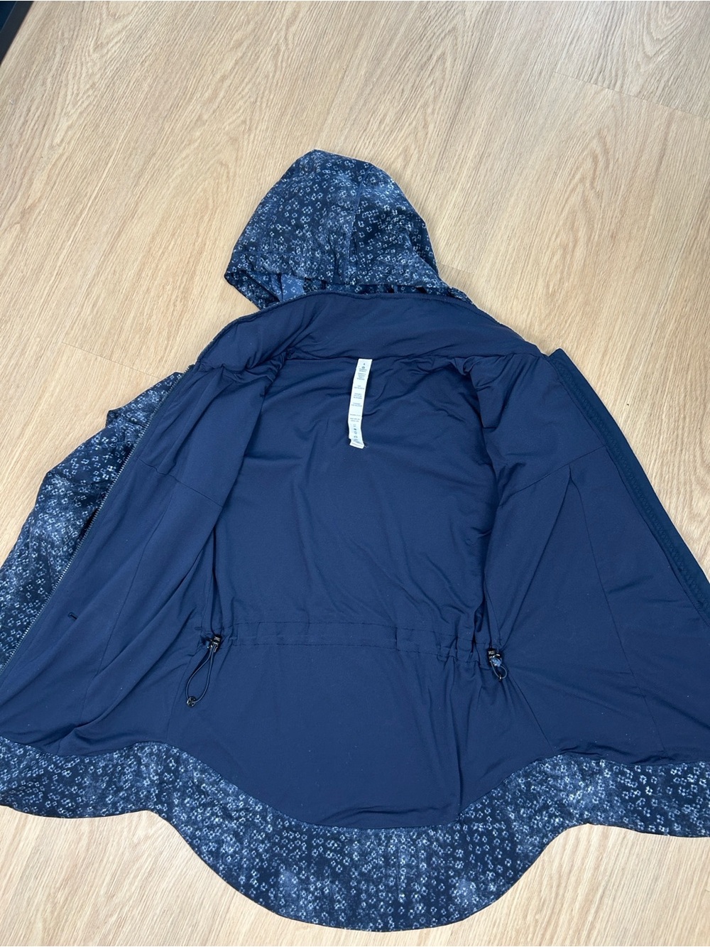 Lululemon Spring Forward Jacket 4 - Picture 11 of 11